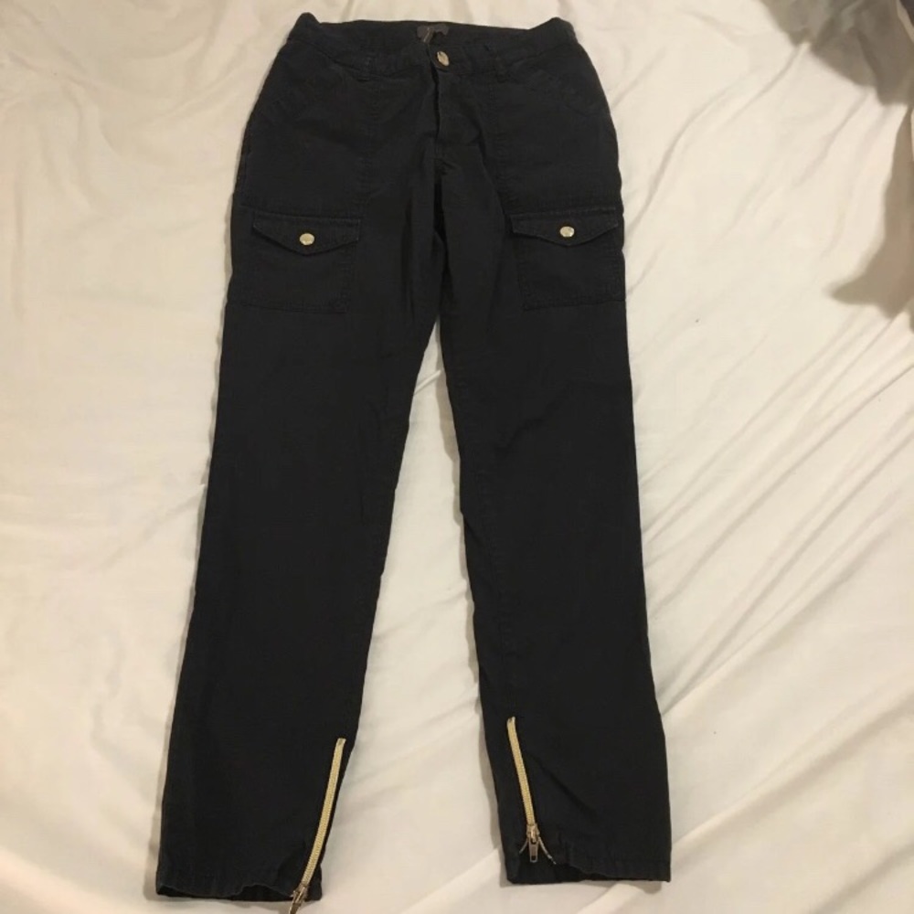 Jannuu Scrub Pants
